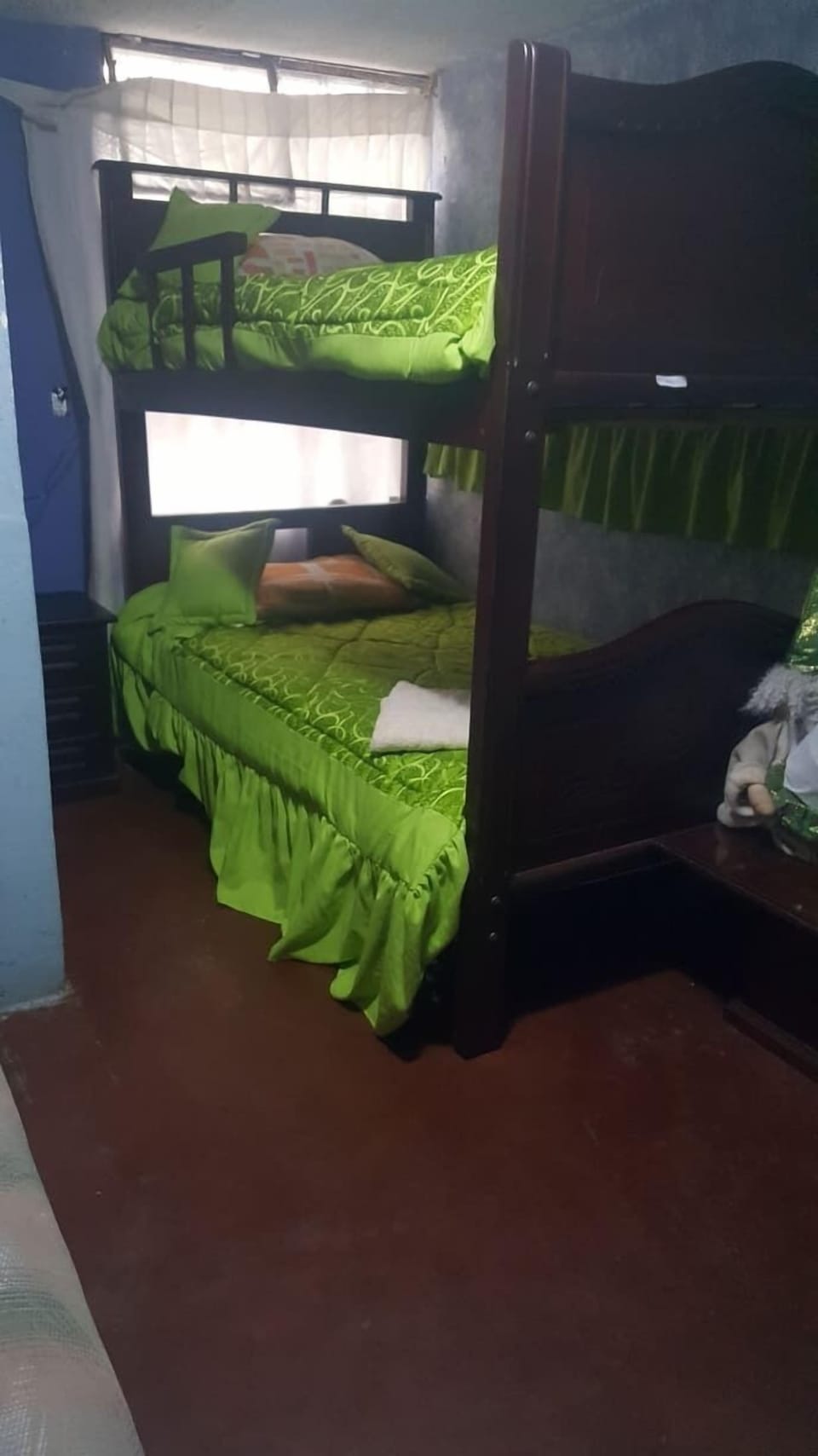 Standard Room | Desk, laptop workspace, blackout drapes, soundproofing
