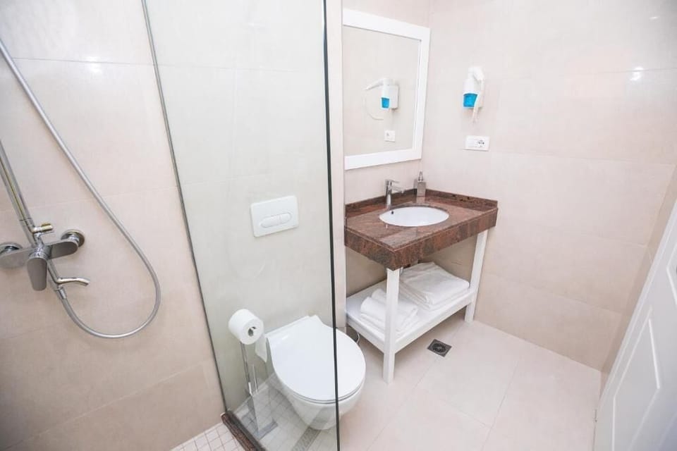 Hotel Elior Hotel in Tirana