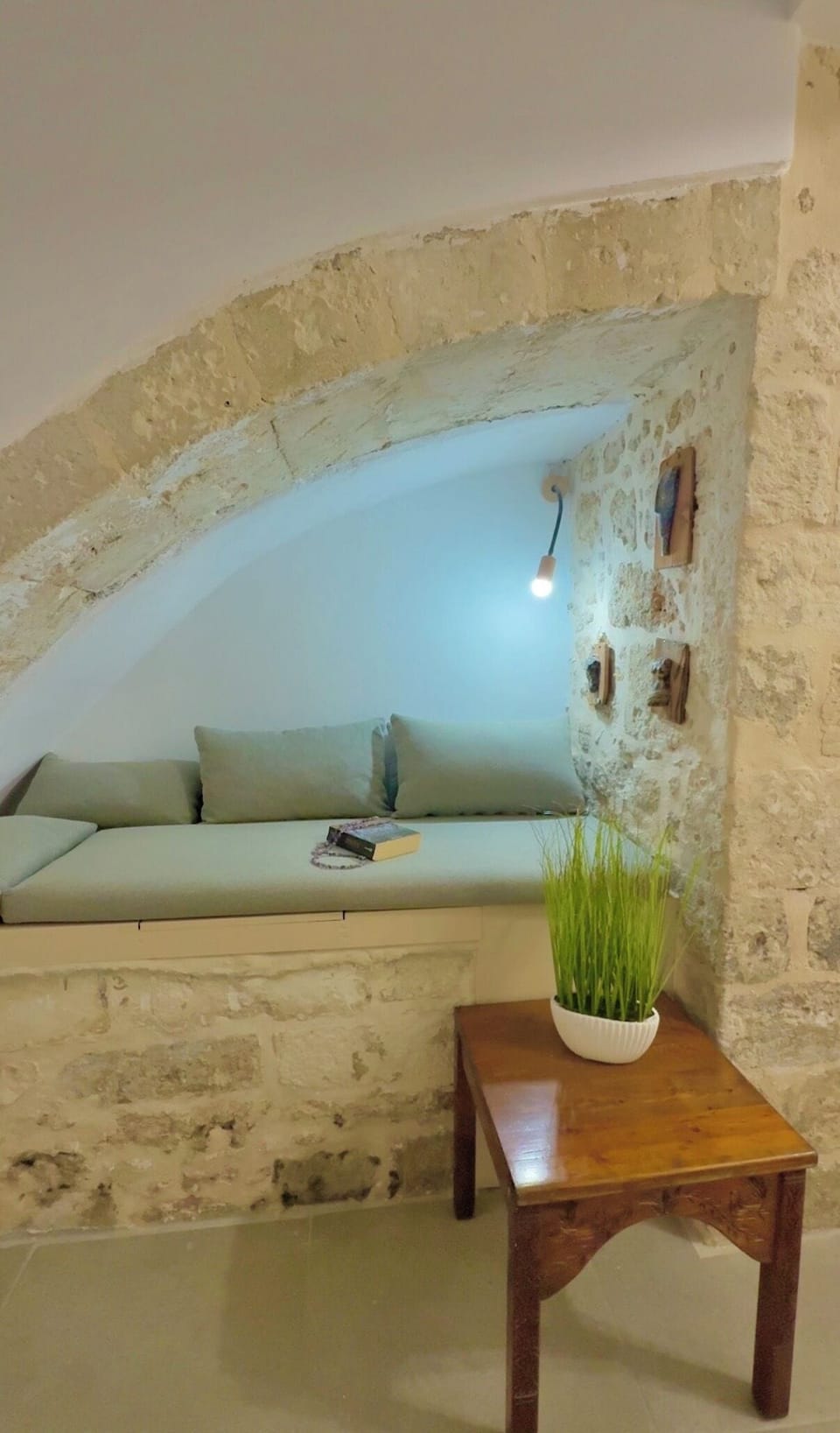 Standard Studio | In-room safe, soundproofing, iron/ironing board (on request)