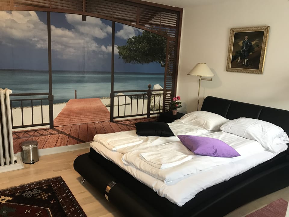 Standard Room, Shared Bathroom | Premium bedding, pillowtop beds, individually decorated