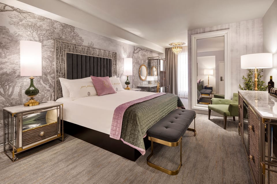 Premium bedding, pillowtop beds, minibar, in-room safe