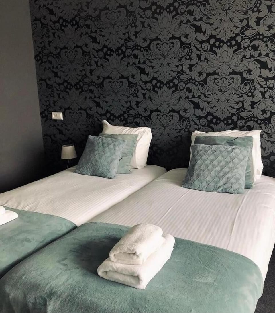 In-room safe, desk, cribs/infant beds, rollaway beds