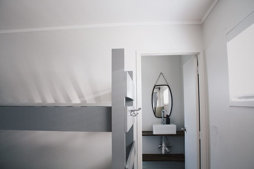4 Bed Dorm Room with Ensuite | WiFi (free), bed sheets