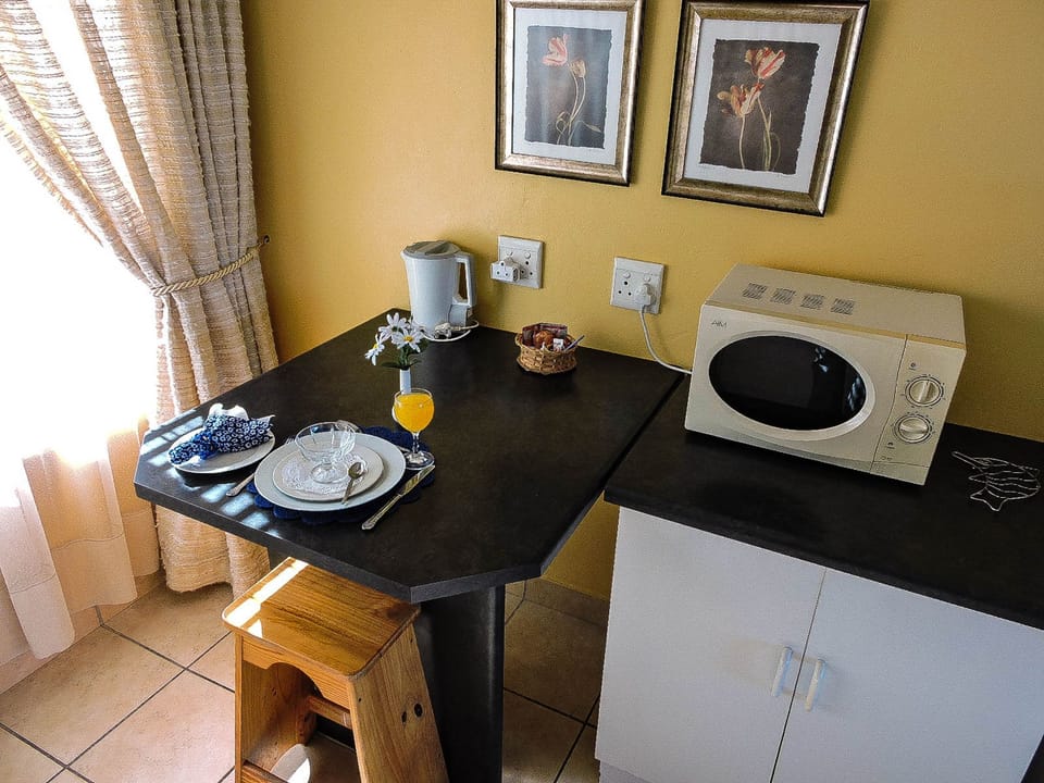 Bosbok | In-room dining