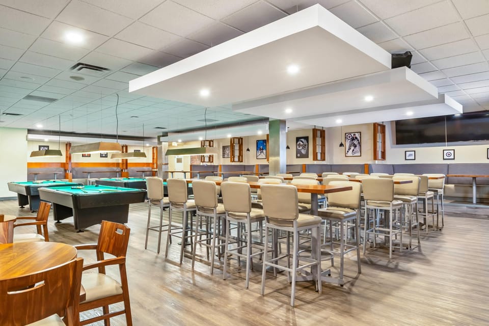 Quality Inn & Suites Winnipeg – Pembina Highway Hotel in Winnipeg