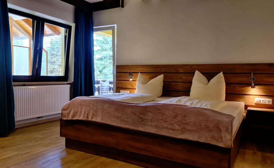 In-room safe, desk, cribs (free), WiFi (free)