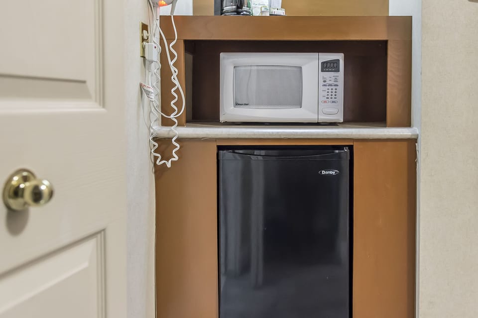 Suite, 1 King Bed with Sofa bed, Non Smoking | Mini-refrigerator