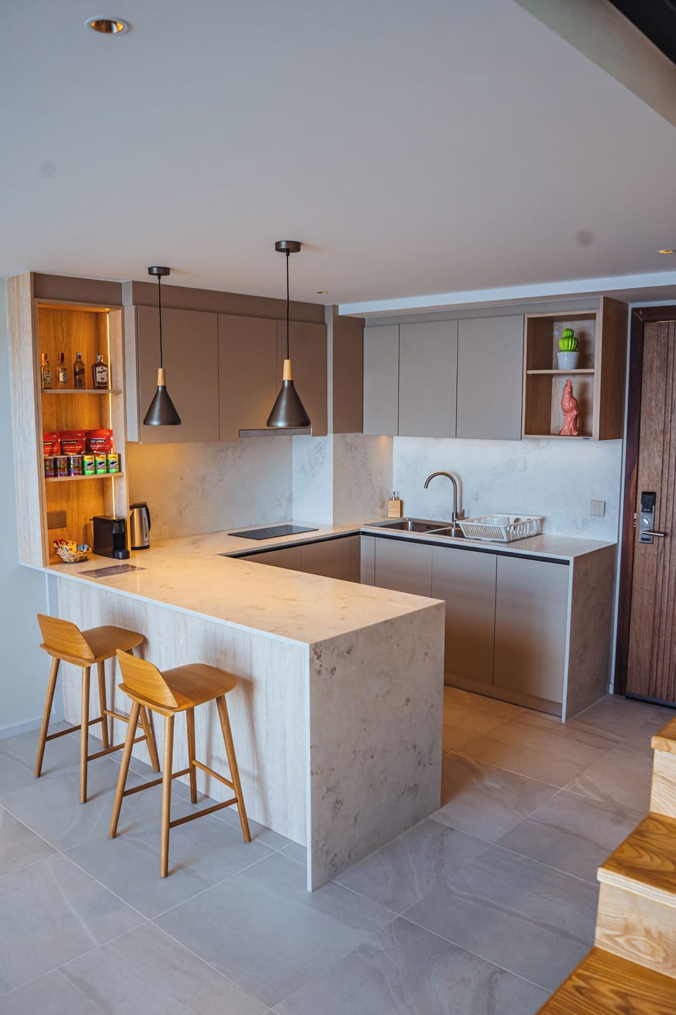 Pool Loft Seaview | Private kitchen | Fridge, coffee/tea maker