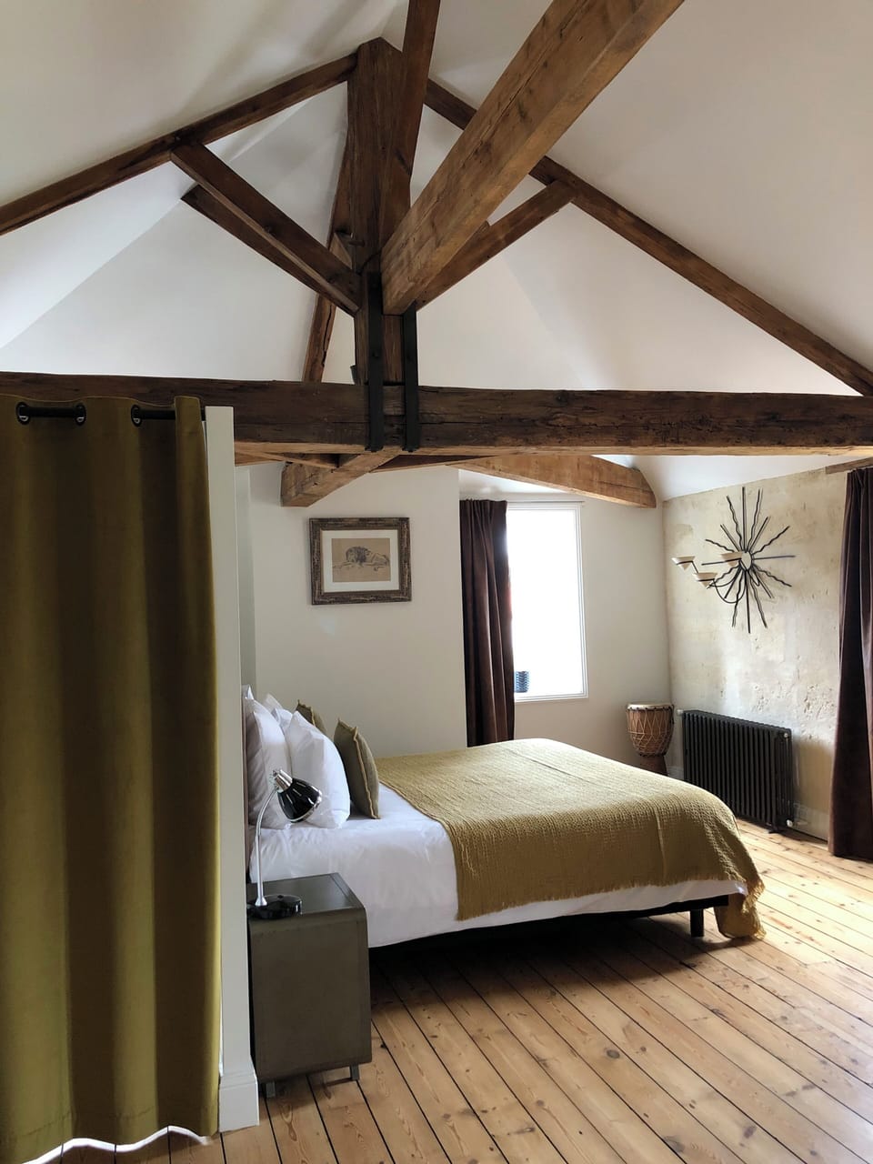 Deluxe Suite (Cailhau) | 1 bedroom, premium bedding, in-room safe, individually decorated