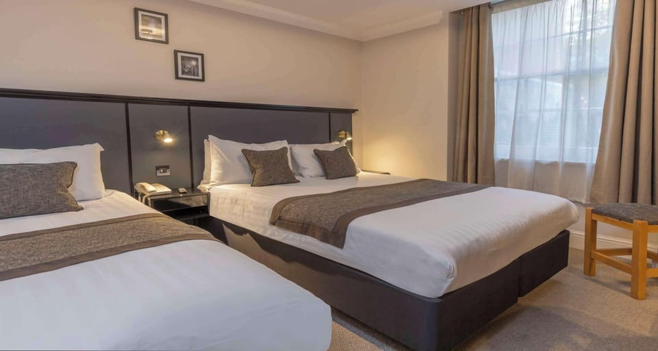 Family Room, Multiple Beds, Non Smoking | In-room safe, iron/ironing board, free cribs/infant beds, free WiFi