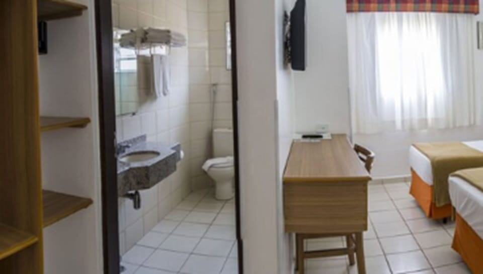 Family Room | Room amenity