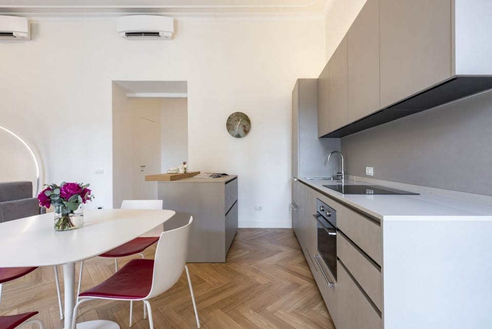 Apartment, 2 Bedrooms | Private kitchenette | Full-size fridge, microwave, oven, stovetop