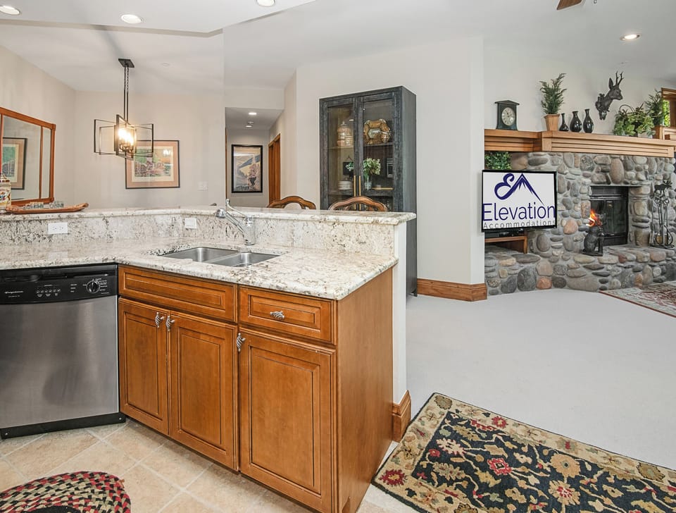 Highlands Lodge in Beaver Creek by Elevation Accommodations Hotel in Beaver Creek
