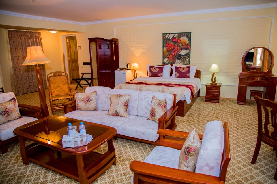 Executive Suite | In-room safe, iron/ironing board (on request), cribs (surcharge)