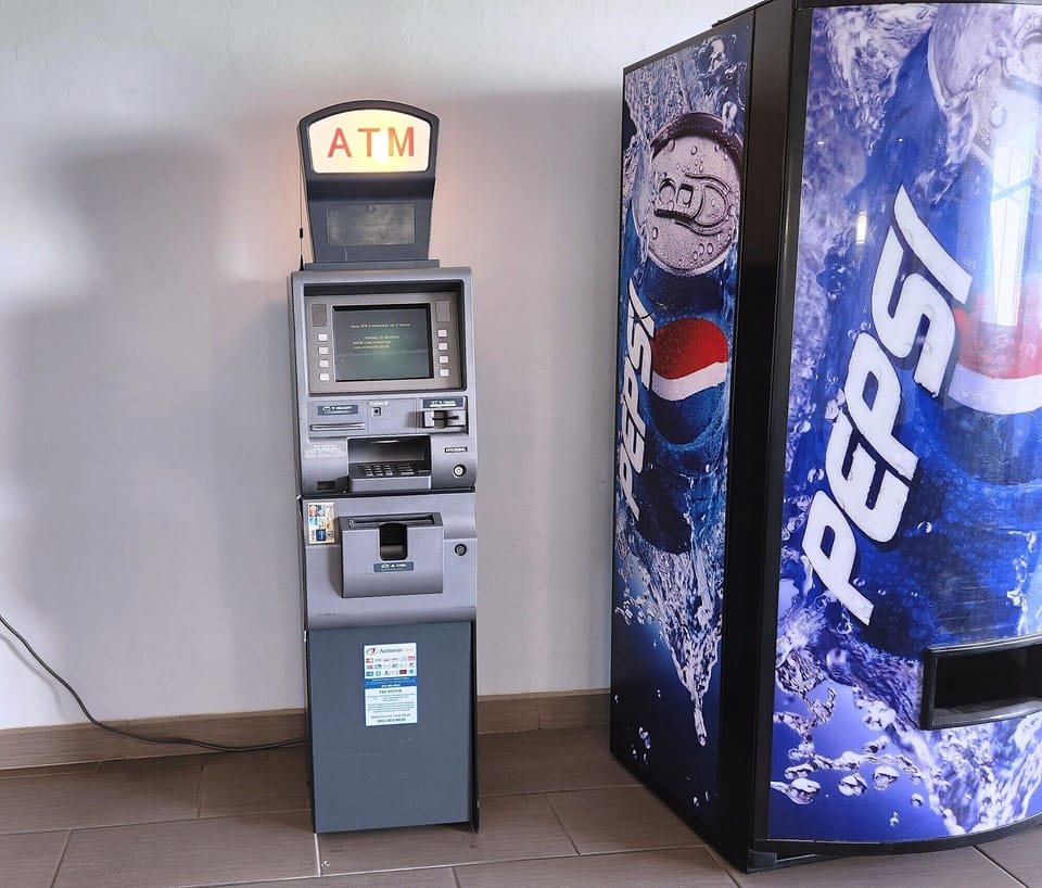 ATM/banking on site