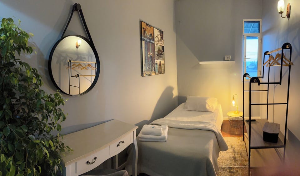 Standard Room | Pillowtop beds, free WiFi, bed sheets