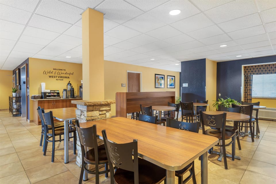 Free daily full breakfast