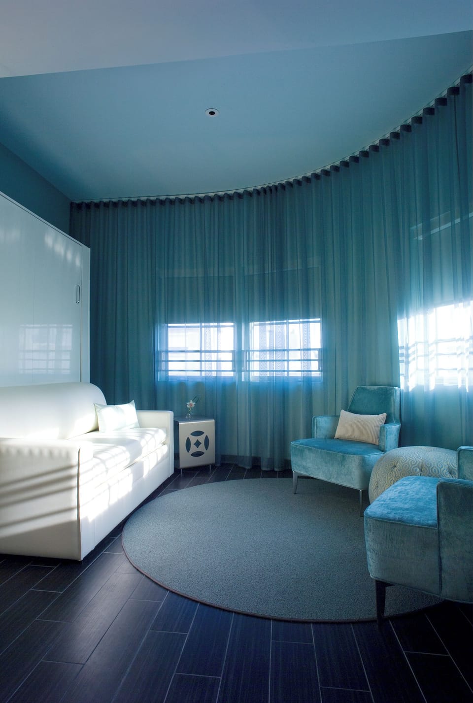 Studio Suite, 1 King Bed (Gold) | Living area | 37-inch LCD TV with satellite channels, Smart TV, iPod dock