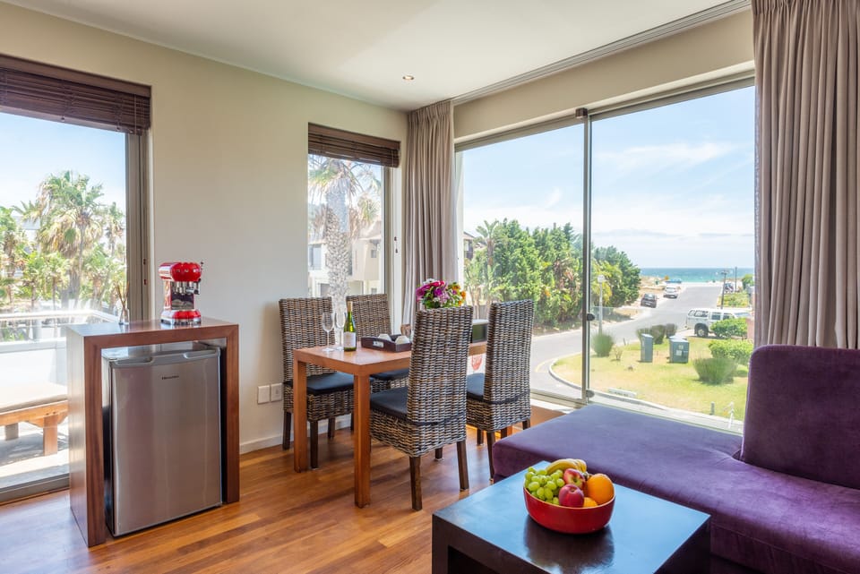 Standard Apartment, Sea View (da Beach) | Beach/ocean view