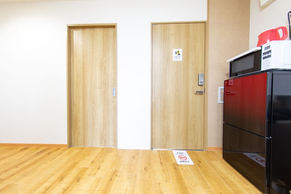 Apartment | 2 bedrooms, individually decorated, individually furnished, desk