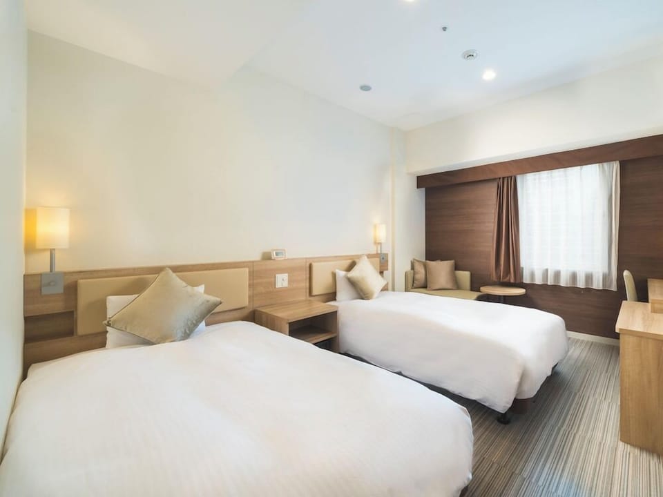 In-room safe, desk, laptop workspace, blackout drapes