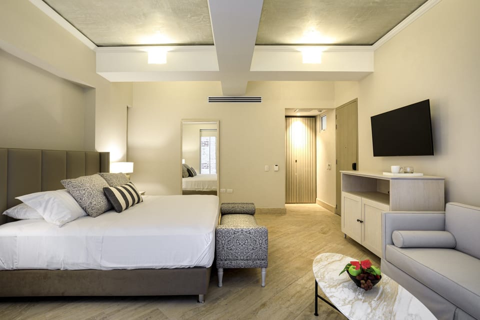 Premium bedding, minibar, in-room safe, soundproofing