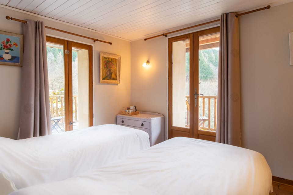 Traditional Double or Twin Room, Ensuite (Génépi)