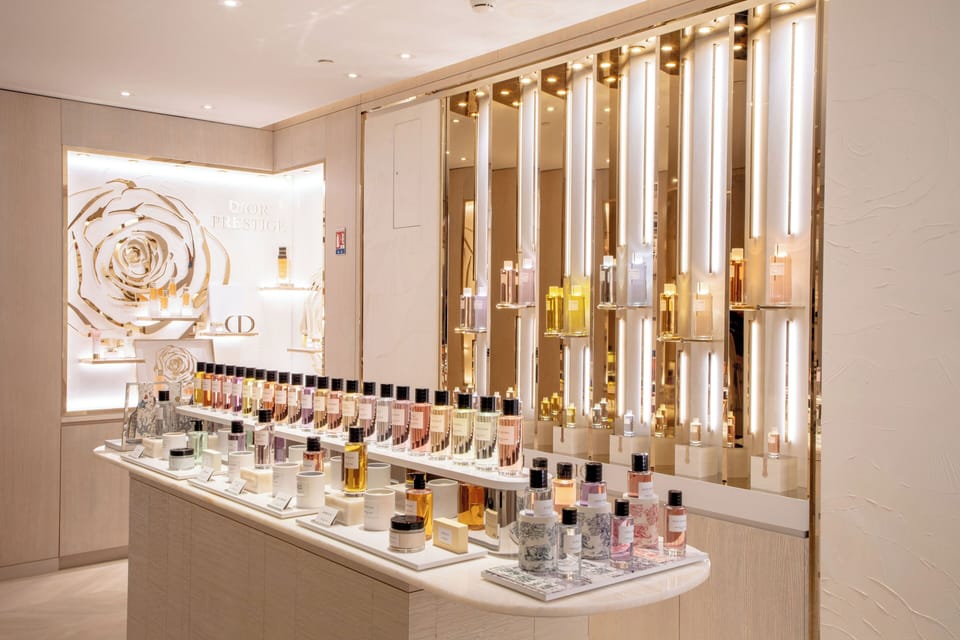 Sauna, Turkish bath, facials, manicures and pedicures, massages