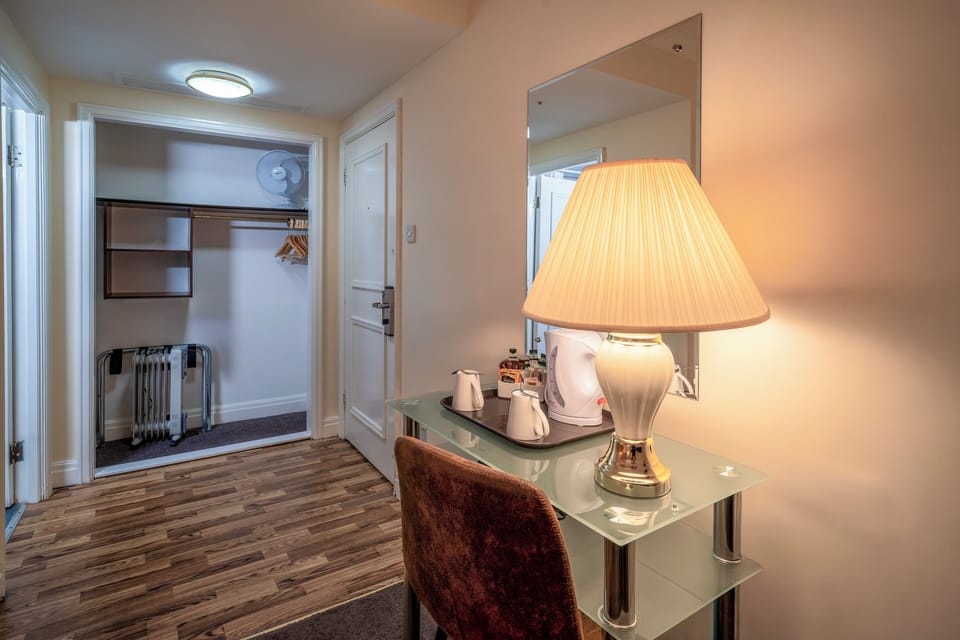 Double Room, No Windows | In-room safe, desk, iron/ironing board, free WiFi