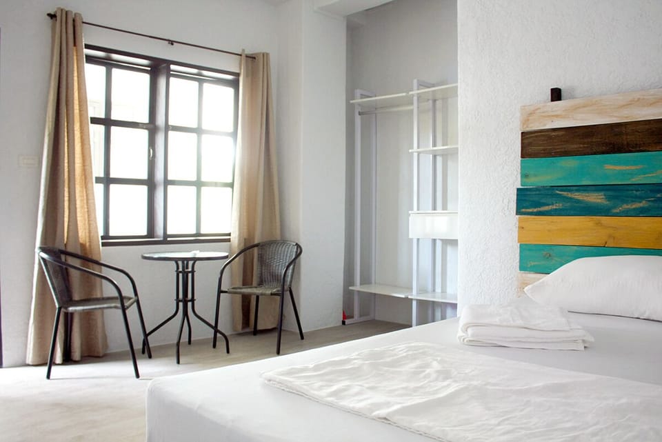 Desk, bed sheets