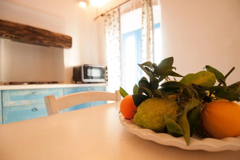 Apartment, 1 Bedroom, Non Smoking | In-room dining