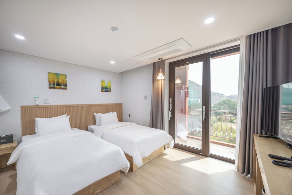 Deluxe Twin Room / Terrace -Tile Bath with Hot Spring Water, Rate for 2, Extra Charges Apply | Blackout drapes, iron/ironing board, free WiFi, bed sheets
