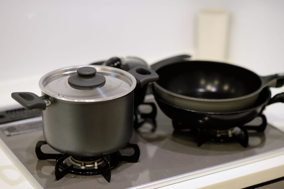 Private Vacation Home | Private kitchen | Fridge, microwave, stovetop, electric kettle