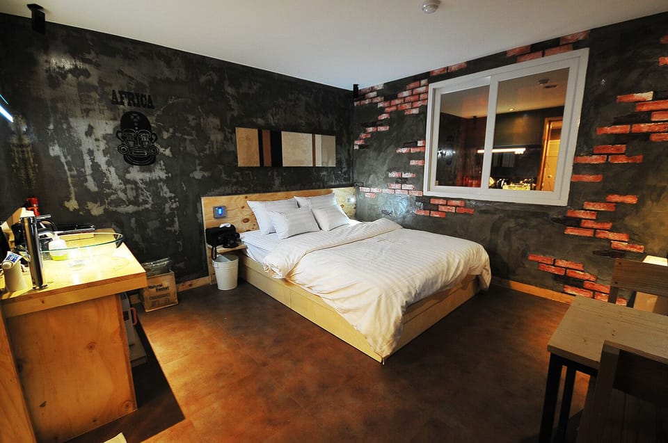 Standard Room | Soundproofing, free WiFi