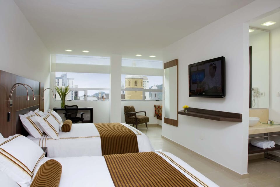Premium bedding, in-room safe, desk, soundproofing