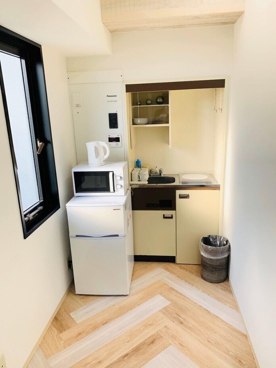 Family room with terrace | Private kitchenette | Fridge, microwave, stovetop, electric kettle