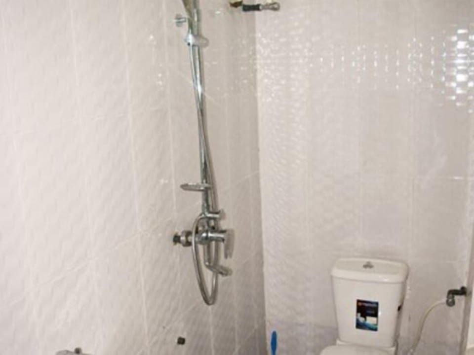 Shower, free toiletries, towels, soap