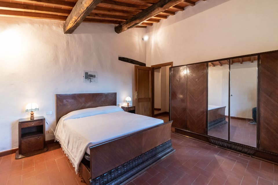 Apartment, 3 Bedrooms (Olivo) | Premium bedding, down comforters, laptop workspace
