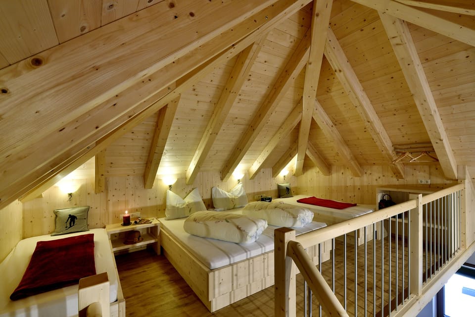 Apartment, 3 Schlafzimmer | In-room safe, desk, free WiFi, bed sheets