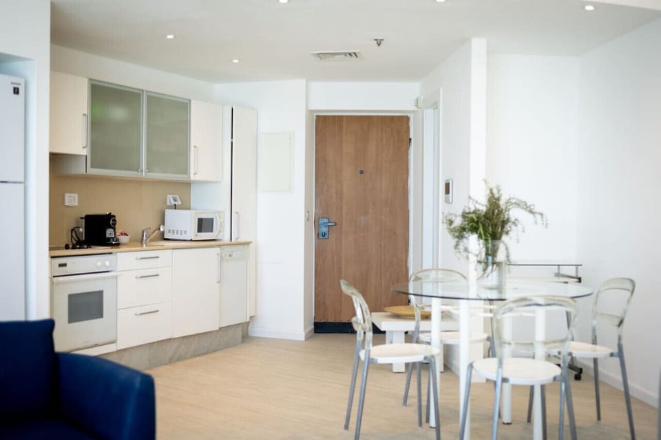 Apartment, Smoking, Sea View | Interior