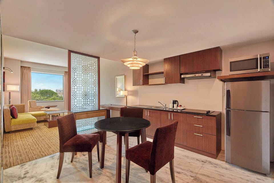 Club Apartment, 1 Bedroom | Private kitchen | Coffee/tea maker, electric kettle, cookware/dishes/utensils