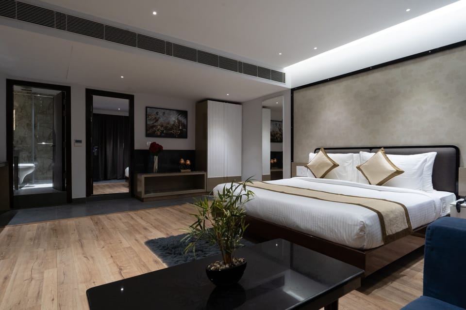 Family Suite Room  | WiFi (free), bed sheets