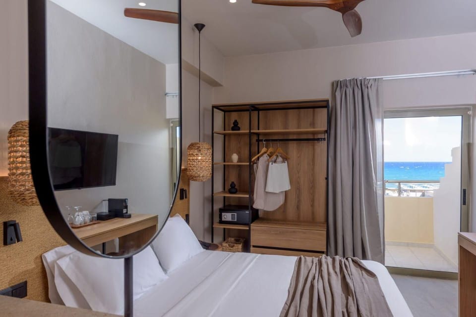 In-room safe, desk, blackout drapes, free WiFi