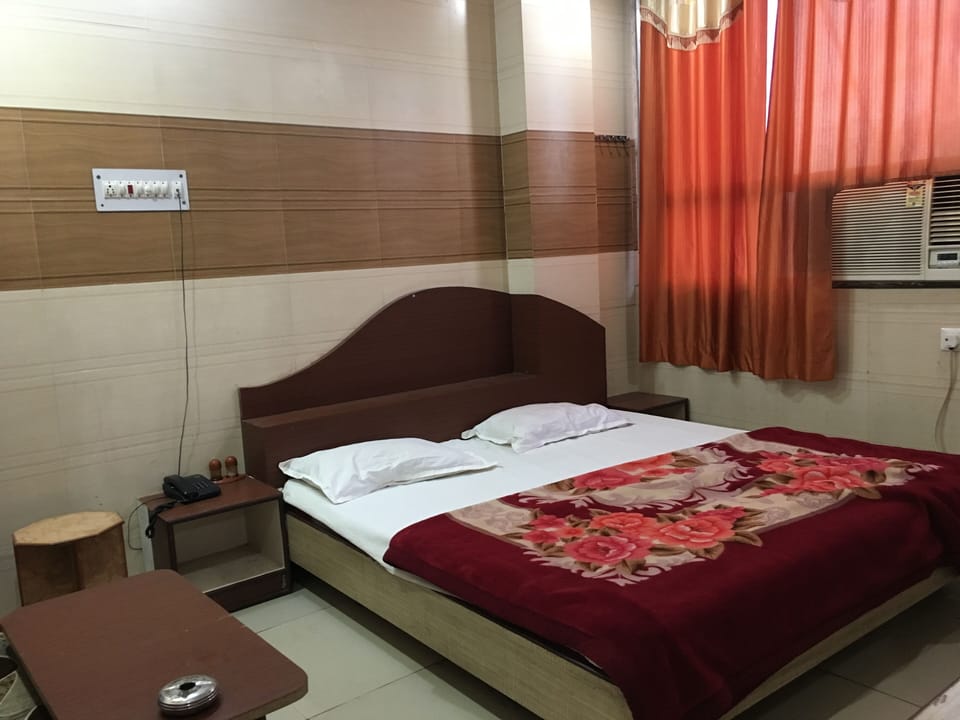 Deluxe Room | Individually furnished, desk