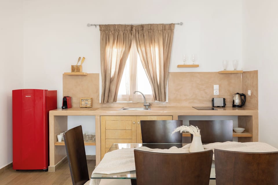Villa, 2 Bedrooms, Hot Tub | Private kitchen | Full-size fridge, stovetop, electric kettle, toaster