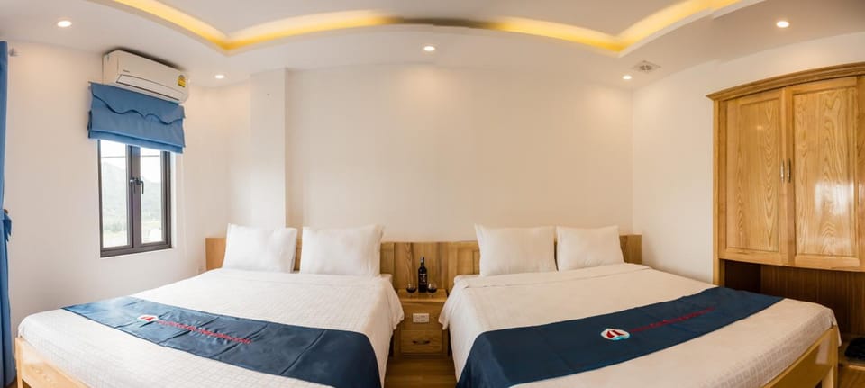 Minibar, in-room safe, soundproofing, iron/ironing board