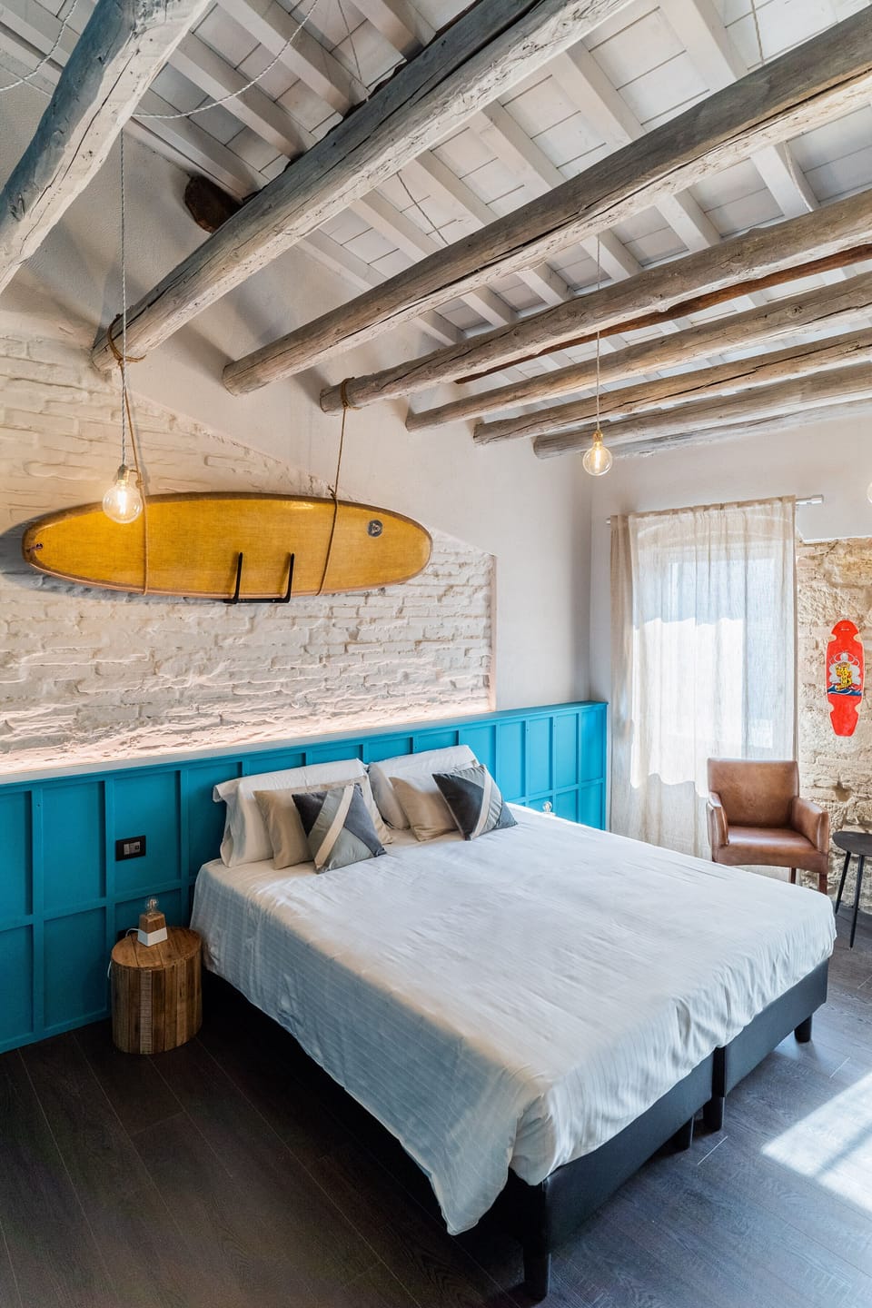 Deluxe Double or Twin Room | Individually decorated, individually furnished, desk, laptop workspace
