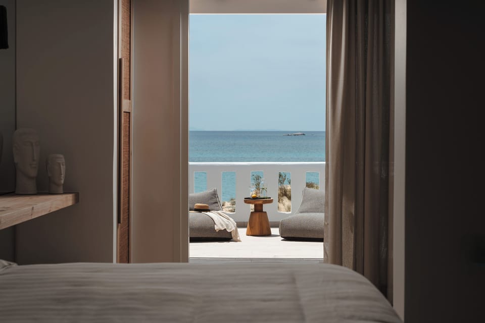 Premium Jacuzzi Suite, Sea View | Premium bedding, individually decorated, individually furnished