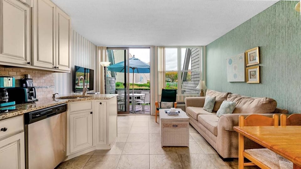 Apartment | Living area