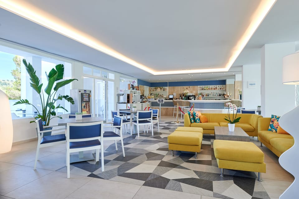 Aluasoul Hotel Carolina Hotel in Llevant